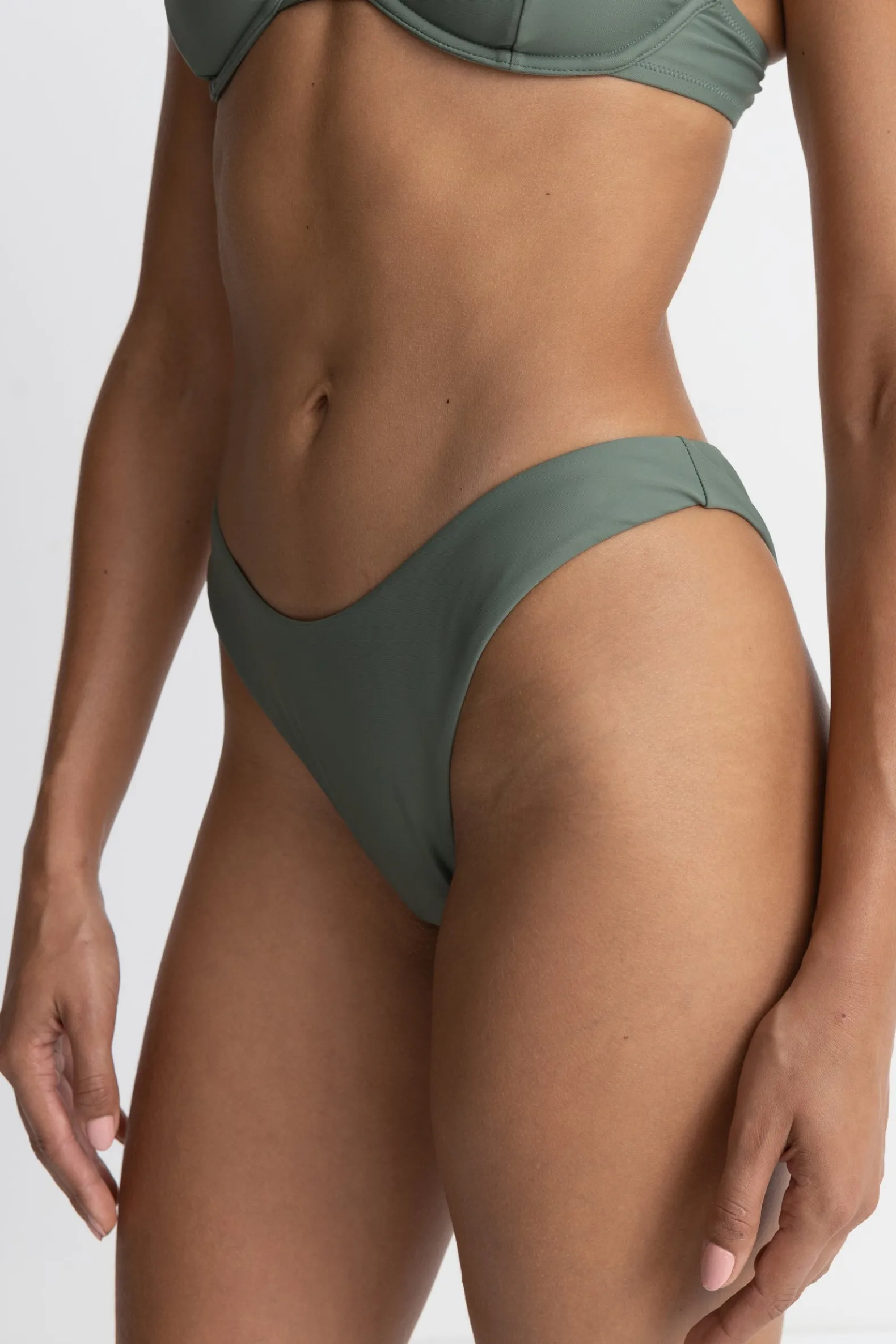 Classic Hi Cut Pant Olive