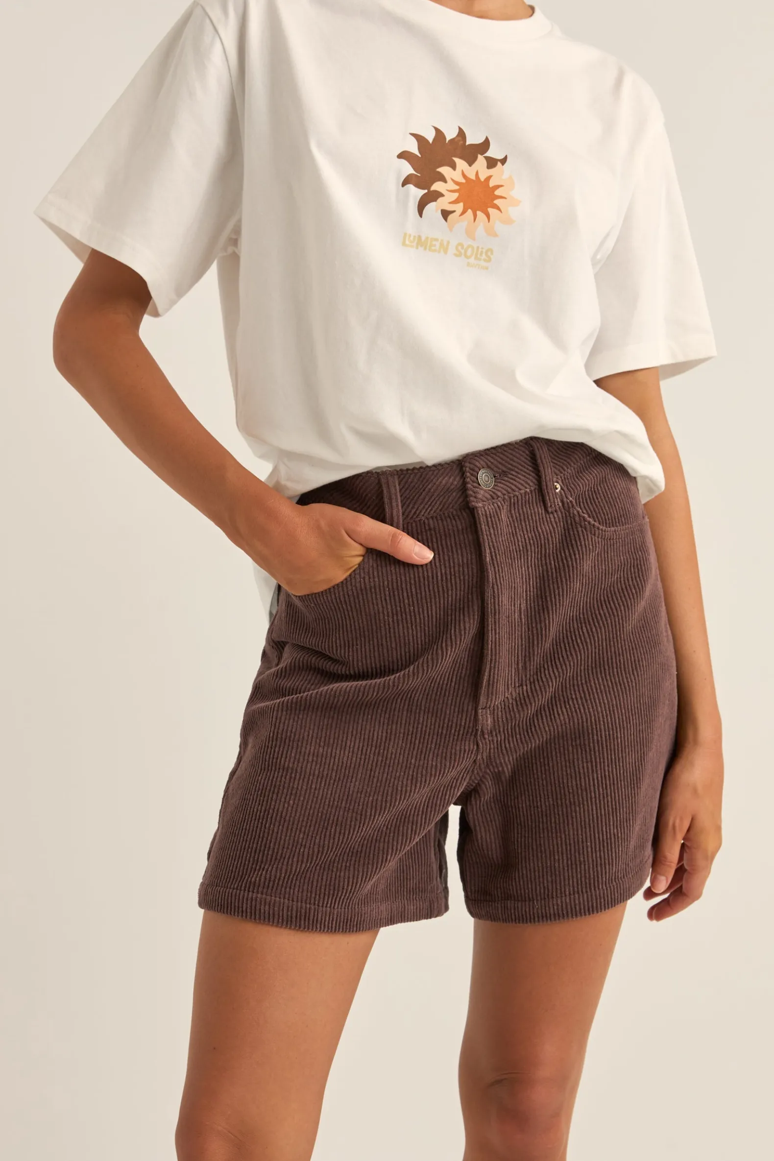 Escape Cord Short Chocolate