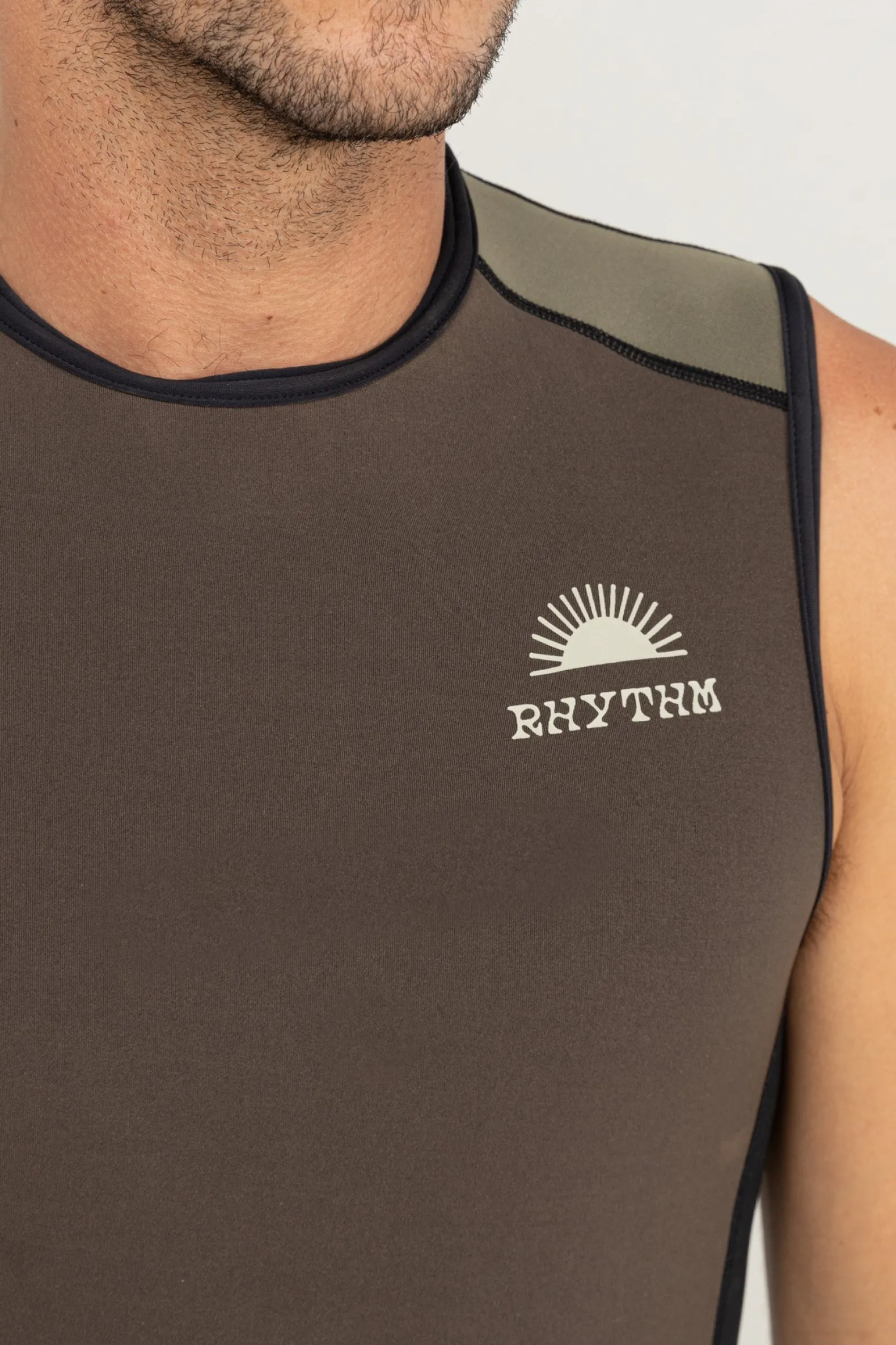 Essential Wetsuit Vest Brown