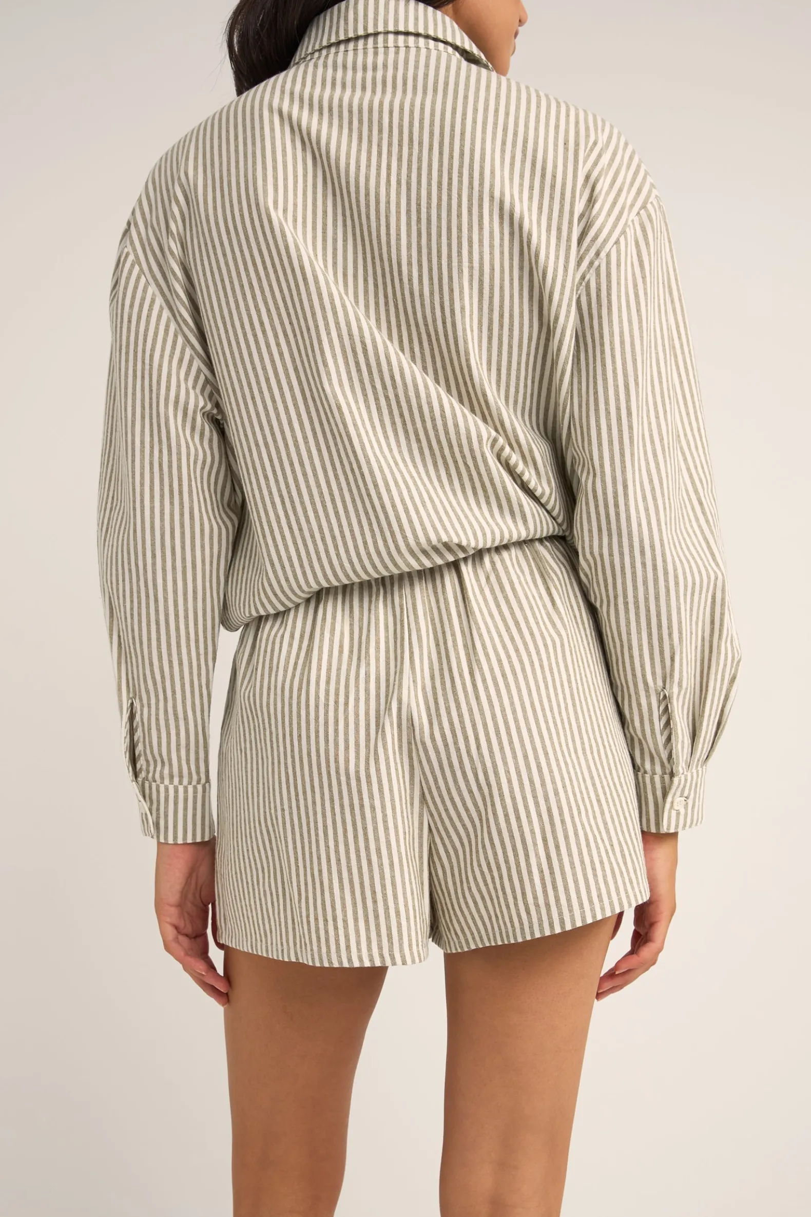 Valley Stripe Short Ivy